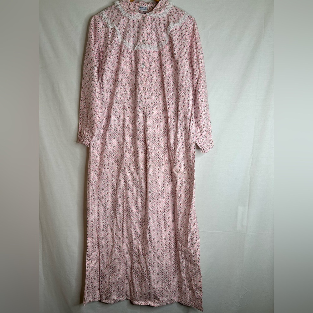 Vintage Carole Cotton Flannel Floral Pink Long Nightgown Grannycore Size Medium